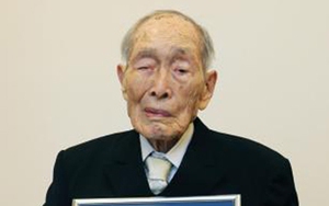 Cụ ông cao tuổi nhất thế giới qua đời